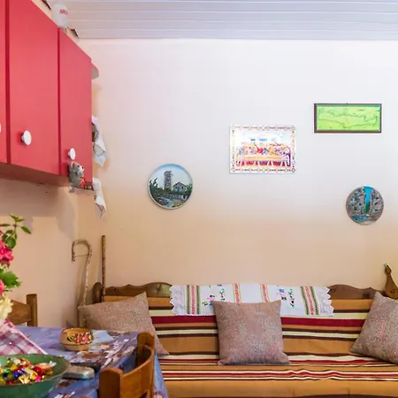 Platanos House Crete Holiday home *